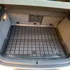 VW Tiguan 2007-2016 (plná rezerva) - gumová vanička kufra Rezaw