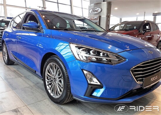 Ochranná lišta dverí - Ford Focus 5-dverí od 2018