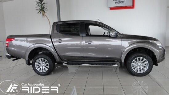 Ochranná lišta dverí - Mitsubishi L200 od 2015