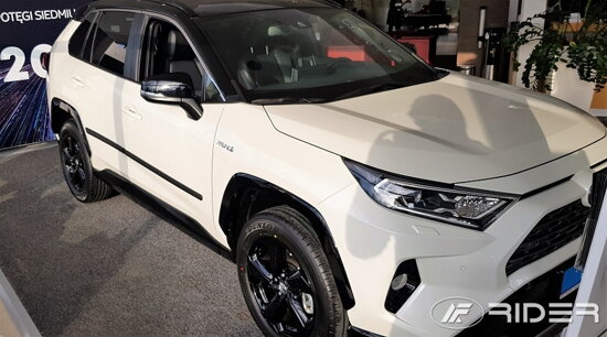 Ochranná lišta dverí - Toyota RAV4 od 2018 F-03