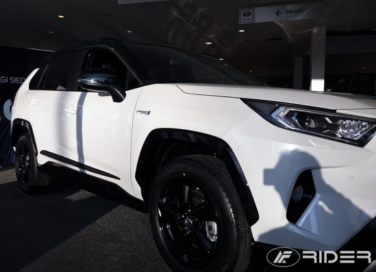 Ochranná lišta dverí - Toyota RAV4 od 2018 F-52