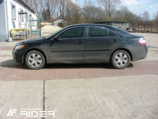 Ochranná lišta dverí - Toyota Camry 2006-2011