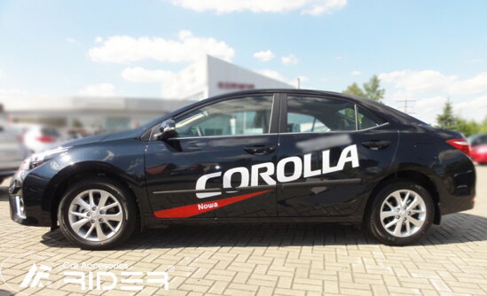 Ochranná lišta dverí - Toyota Corolla Sedan (E160) 201-2018 (F-16/20)