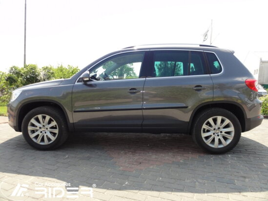 Ochranná lišta dverí - VW Tiguan 2011-2016