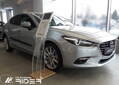 Ochranná lišta dverí - Mazda 3 Sedan od 2013