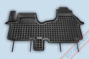 Vaničkové autorohože Rezaw - Nissan NV300 od 2016 (3-miesta, predné)
