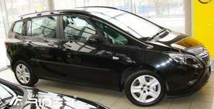 Ochranná lišta dverí - Opel Zafira Tourer od 2012