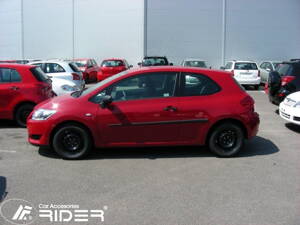 Ochranná lišta dverí - Toyota Auris 3-dvere 2006-2012